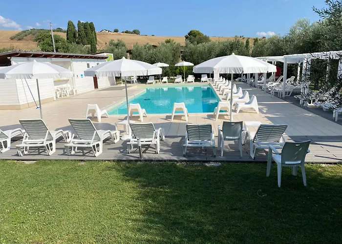 La Masseria - La Casa Tra Gli Alberi ファームステイ